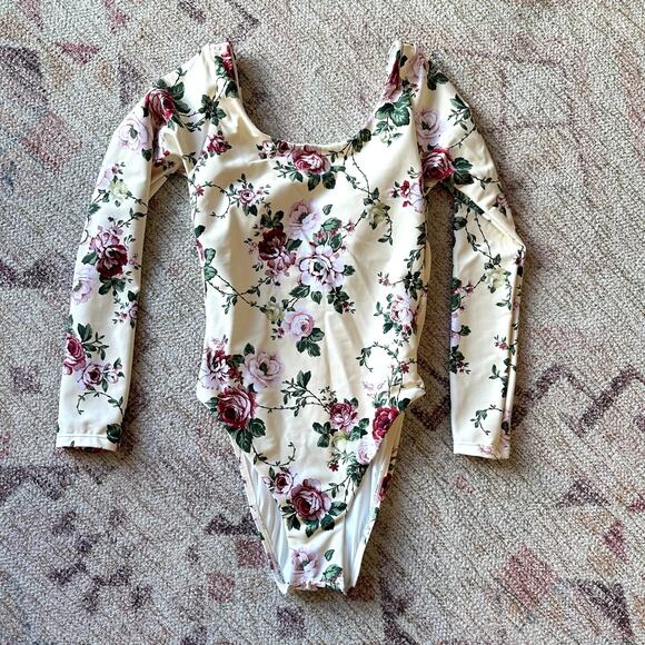 NWT ANTONIO MELANI Long Sleeve Floral Swimsuit Size XS Luxe Classic Vacation - Picture 1 of 5